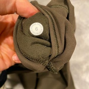 lululemon athletica Pants & Jumpsuits - Lululemon wunder under lululemon athletica Pants & Jumpsuits - Lululemon wunder under